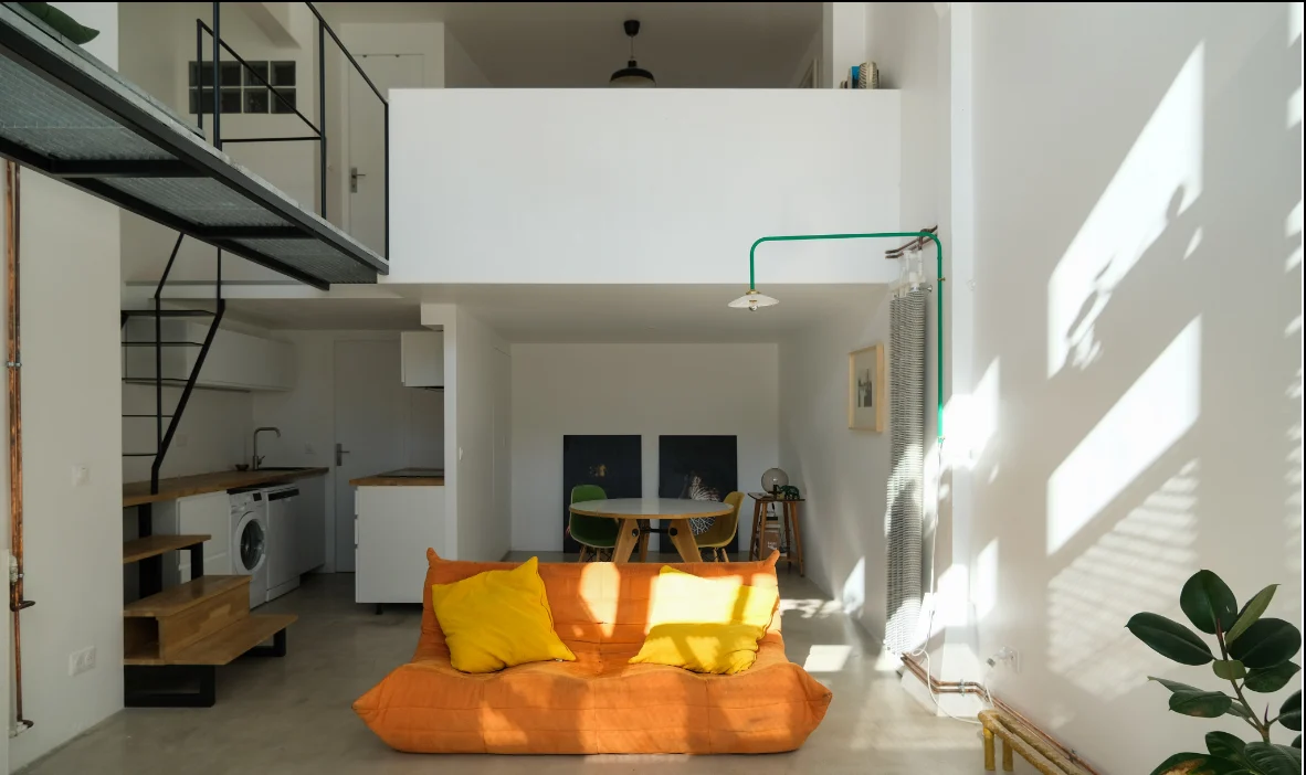 Loft de Montreuil ouvert sur un jardin privé
