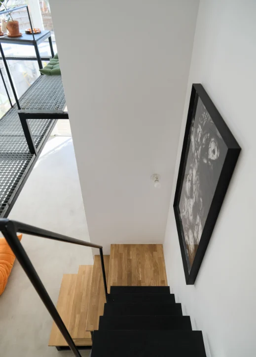 Loft de Montreuil ouvert sur un jardin privé · 05